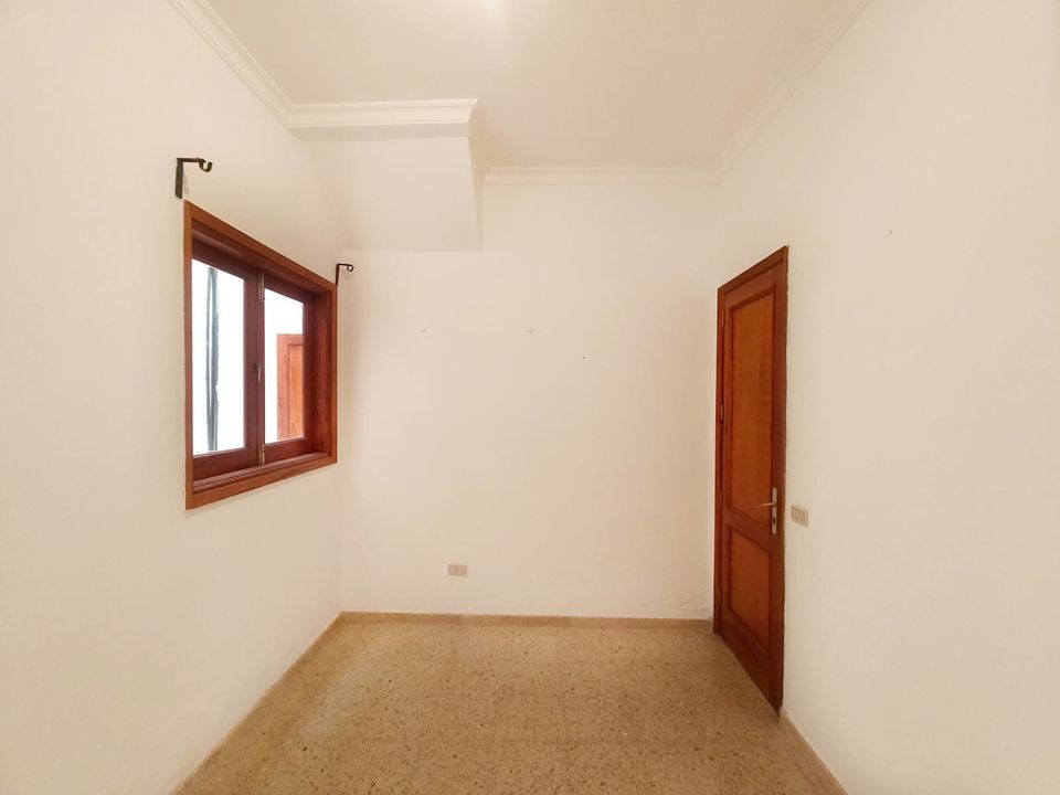 Apartment for sale in Las Palmas De Gran Canaria, Gran Canaria €